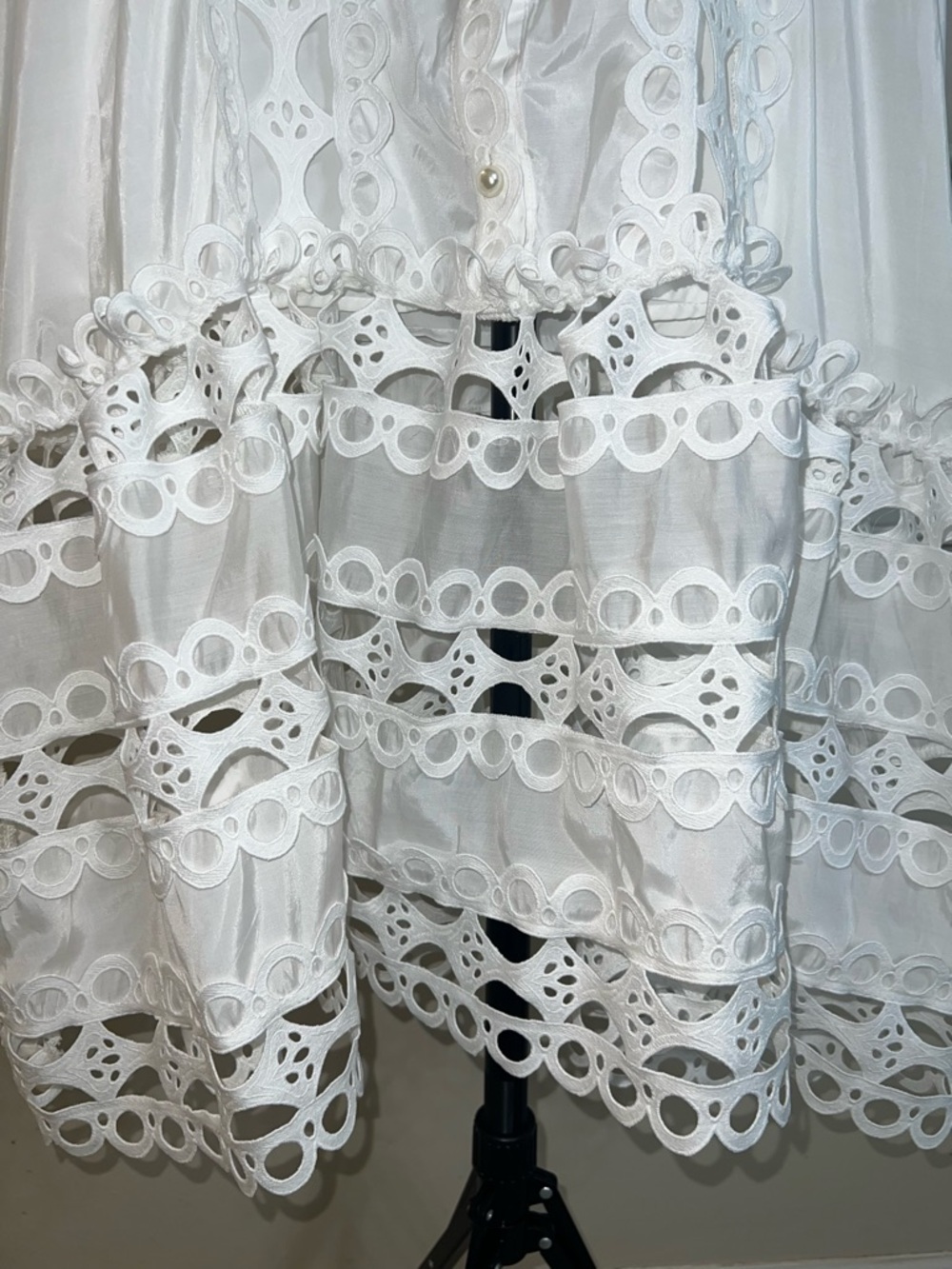 NWT: Women's Kennedi White Sleeveless Hollow Maxi Dress! Size XL. - Picture 6 of 16